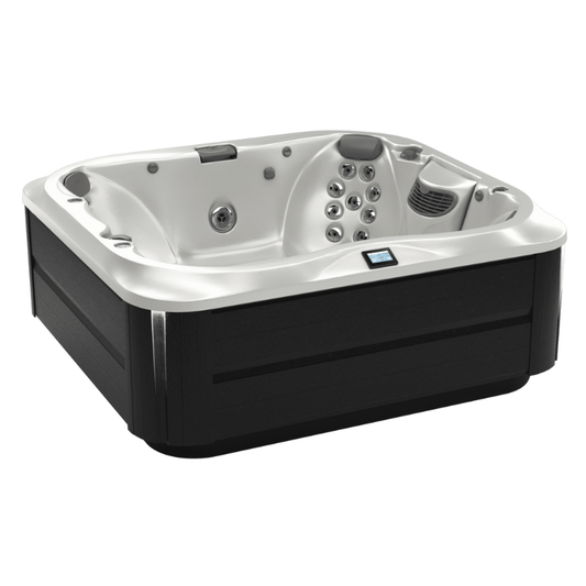 Jacuzzi 365 Hot Tub