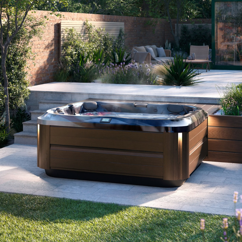 Jacuzzi 355 Hot Tub
