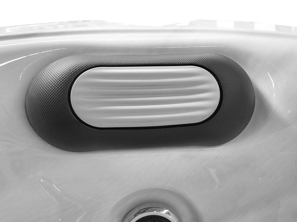 SR8174 - 50 Jets, 7 Upright Seats, and UV/OZONE Systems