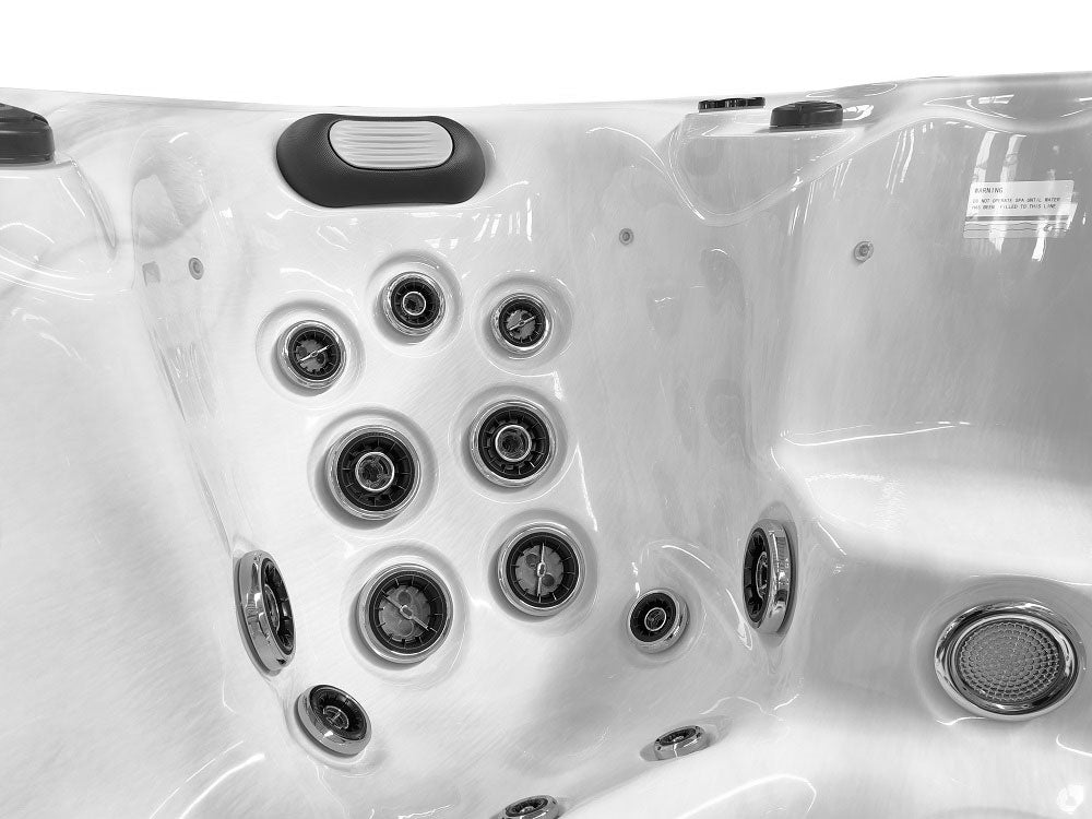 SR8174 - 50 Jets, 7 Upright Seats, and UV/OZONE Systems